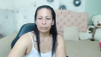Mature_martina_ porn cam chat stream