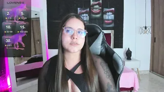 april1_sc glasses cam porn video
