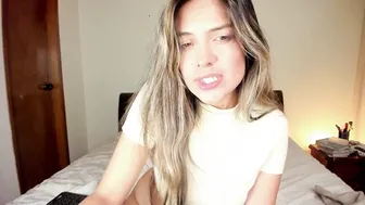 s_u_n_r_i_s_e_e recorded nude video 136900