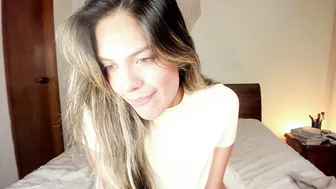 s_u_n_r_i_s_e_e recorded nude video 136900