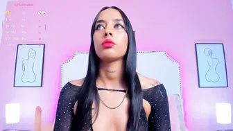 charlotte_kisss 10-Aug-25