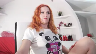 ladybigsmile redhead - (08-10-2025)