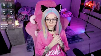 _black_fox__ webcam (08-11-2025)