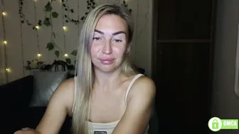 ay_kiss_jully recorded nude video 139383