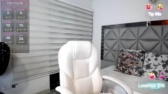 Nana_levy chat cam sex 01-25-2025