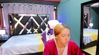 linda4petite amateur cam (01-26-2025)