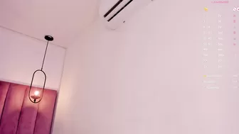 luisah_ chat sex posing on cam