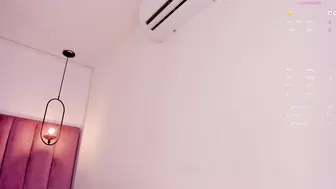 luisah_ chat sex posing on cam