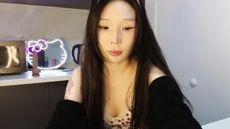 dju_ju shy amateur cam show
