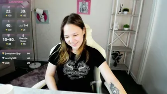 lori_blossom 11-Aug-25
