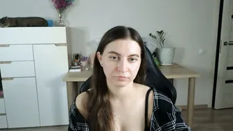 Alice_________________________ lovense - 08-12-2025