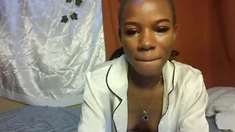 hot_petite1 recorded nude video 141053