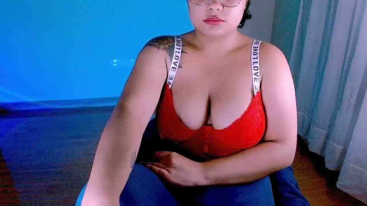 alejandra_conde amateur cam show 08-12-2025