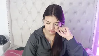 Abril_thonsom squirt video cam porn