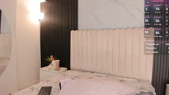 Katiuskadreams posing on cam 08-12-2025
