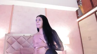 antonella_rossi24 free cam show on cam