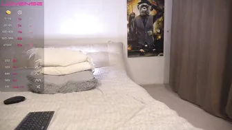evelina_fox (08-13-2025) bigass