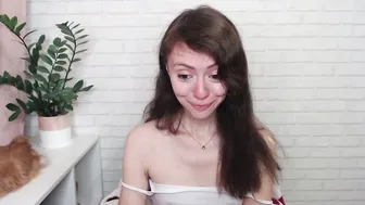 lina_rouge_ cam (08/13/2025)