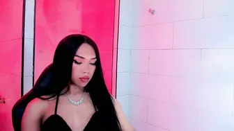 Nickynoa chat sex (08/13/2025)