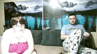 kleosnow posing on cam (08-13-2025)