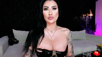 mistresskennya recorded nude video 144122