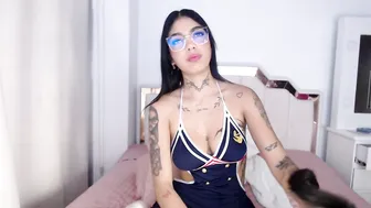 Cherry_sussan cam girl 15 August 2025
