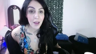Anastasiabasst__ tattoo 15-Aug-25