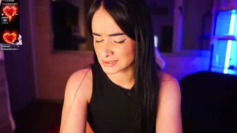 abigail_adamss_ latina cam