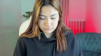 abbyjacksonn_ slave webcam