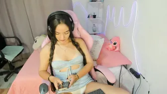 Mariangel_3 cam sex chat (08-16-2025)