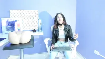 Marfilastrom nude chat 17-Aug-2025