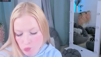 laly_peach recorded nude video 150308
