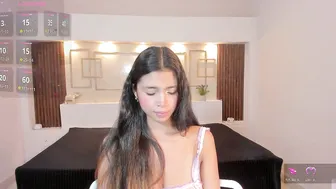 Ashleycooper23 18 chat sex cam