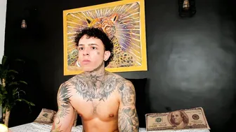 aron_ford recorded nude video 150401