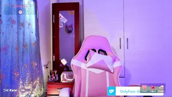 daniabet sex video 08/18/2025