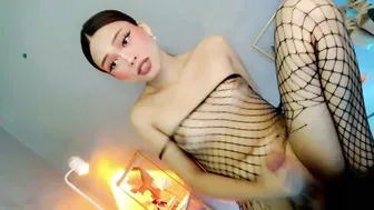 flirt_with_me28 sex chat cam (08/18/2025)