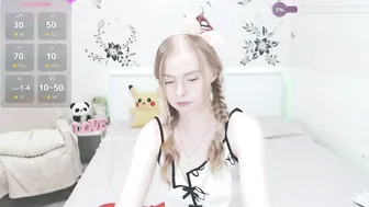 Alice_d0ll blonde 19 August 2025