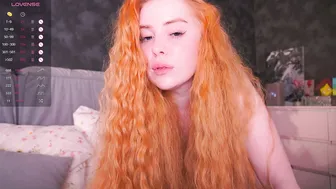 redhotvixen_ (08/19/2025)
