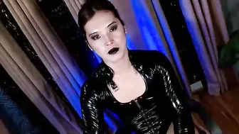 queen_kendalx19 recorded nude video 152007