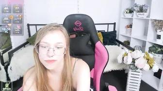 layriantavee recorded nude video 152241