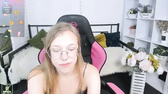 Layriantavee new video chat porn