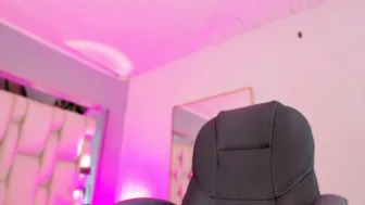aishakassandra (08/19/2025)