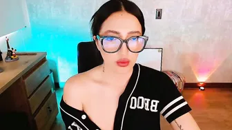 Natval_ naked on cam xxx porn cam