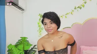 nahiarareina 08-19-2025