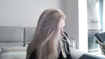 Tattoobbgirl blonde - 08-19-2025
