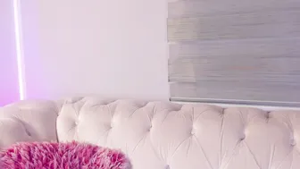 sweet_obsession__ amateur cam show 08-20-2025