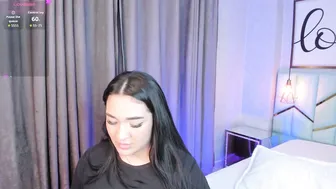 Stephania_diamond webcam chat (08/20/2025)