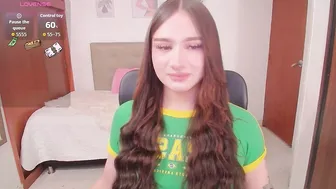 Miley_baker young sex cam chat