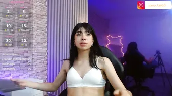 juno_tay webcam show 08-20-2025