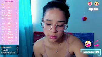 kyomi_beth young webcam show